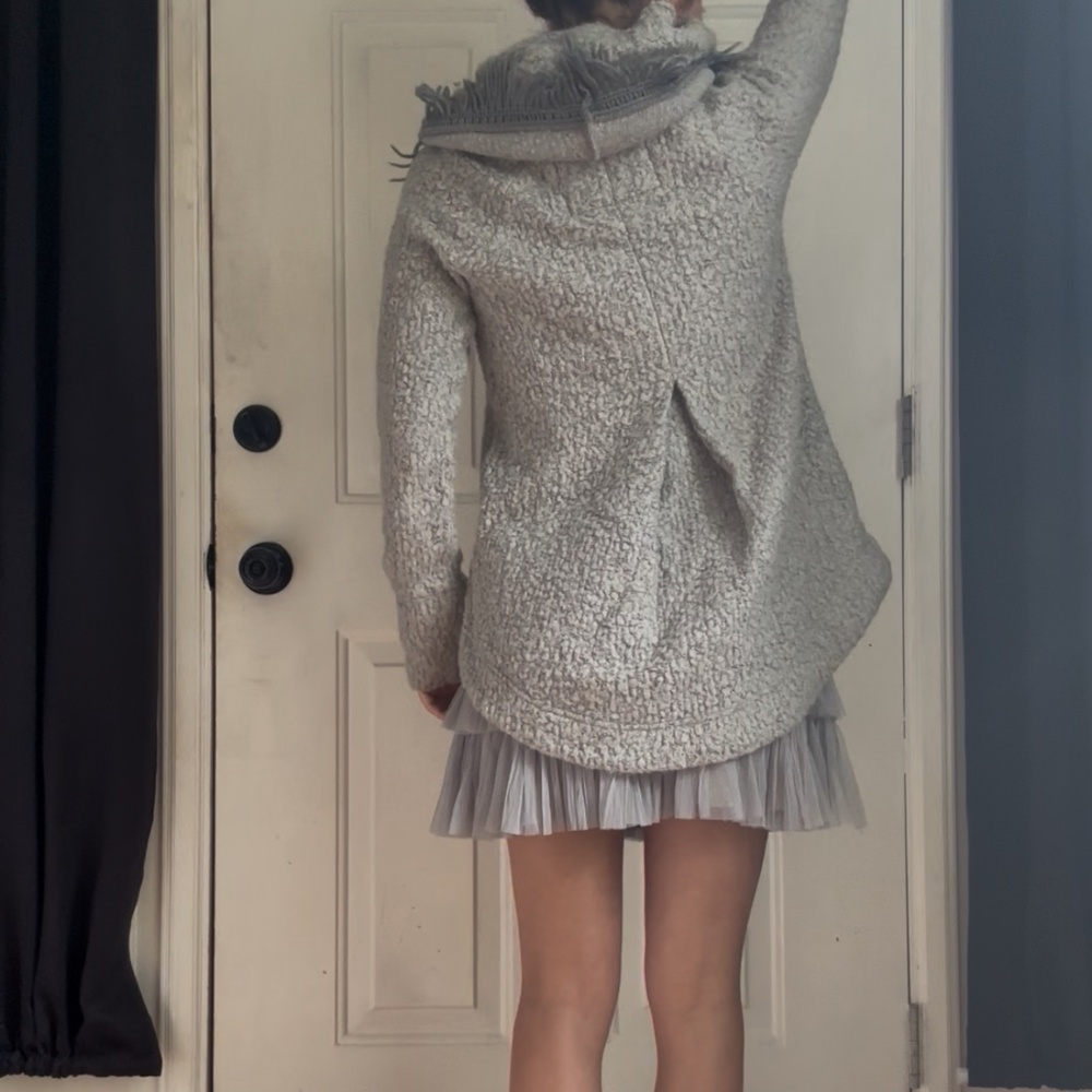 Grey Sweater - Picture 5 of 9
